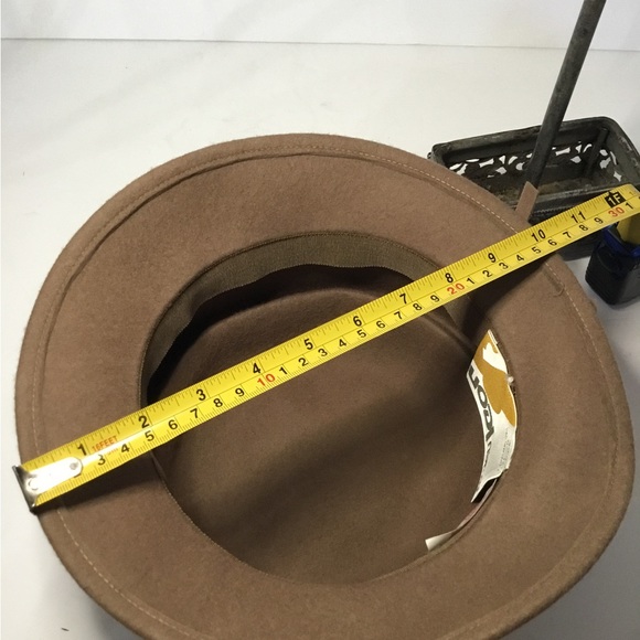 M’sieu Leon Women’s Felt Hat Made In Canada - Picture 4 of 5